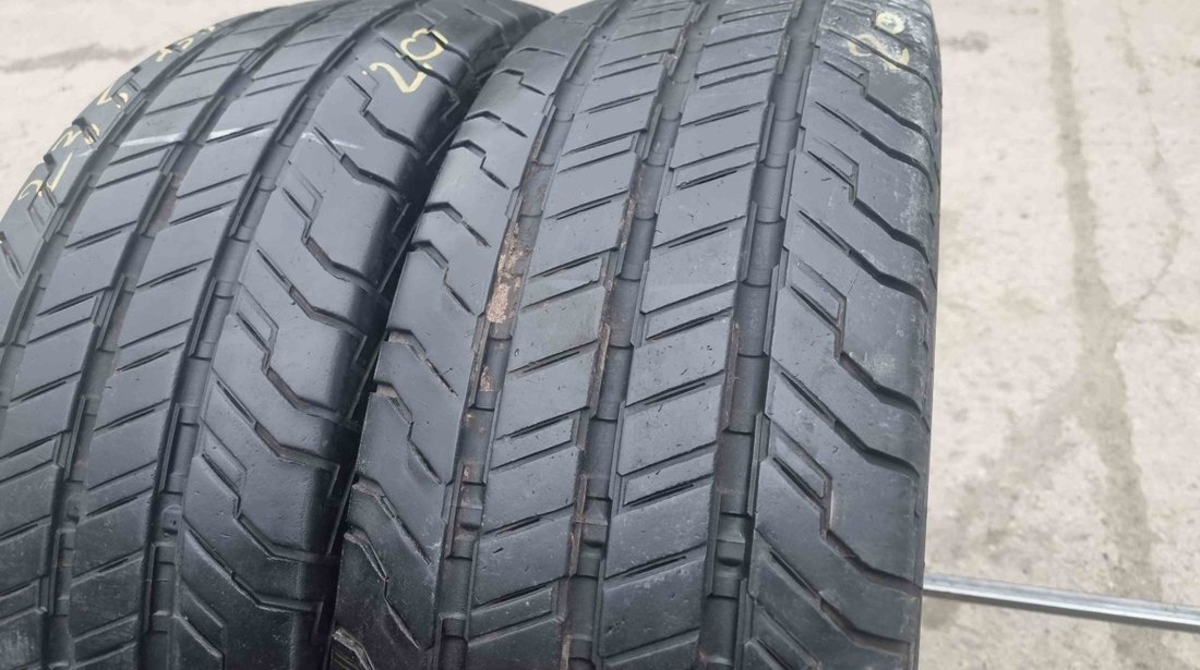 SET 2 Anvelope Vara 235/65 R16C CONTINENTAL ContiVanContact 100 115/113R