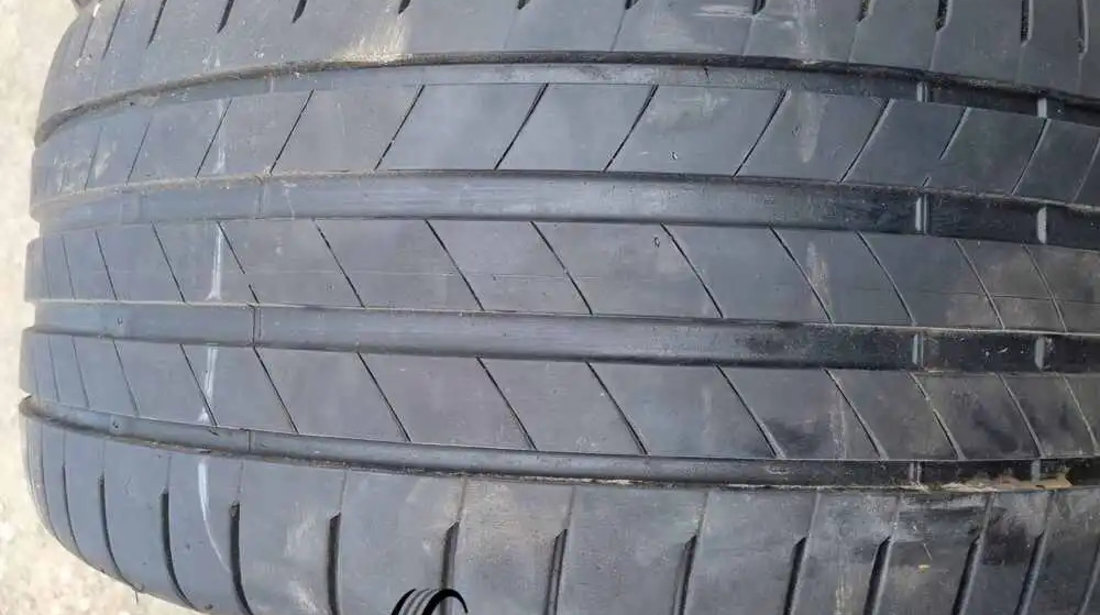 SET 2 Anvelope Vara 255/35 R19 BRIDGESTONE Turanza T005 96V - Runflat