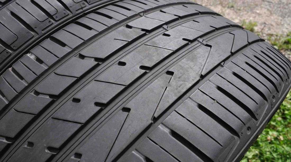 SET 2 Anvelope Vara 255/40 R20 HANKOOK VENTUS S1 EVO 2 SUV 101W