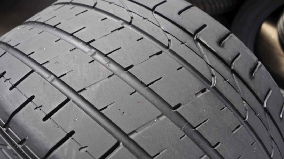 SET 2 Anvelope Vara 285/30 R19 PIRELLI P ZERO Corsa Asimmetrico (ZR) 98Y