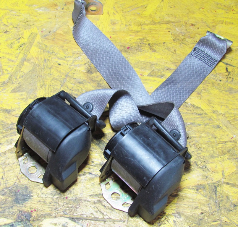 SET 2 CENTURI SPATE MERCEDES W210 1998