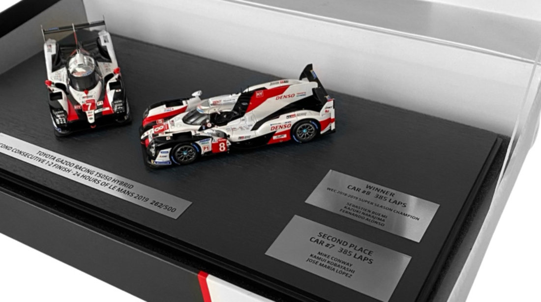 Set 2 Machete Oe Toyota Gazoo Racing TS050 #8 &amp; 7 Le Mans 2019 1-2 Finish Podium Set 1:43 Ediție Limitată TY14143JWM