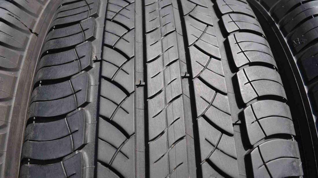 SET 4 Anvelope All Season 235/65 R17 MICHELIN LATITUDE TOUR HP 104H