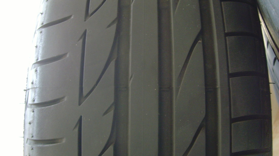 Set 4 anvelope de vara ca Noi 225/40 R18 92Y Bridgestone Potenza S001