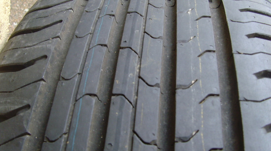 Set 4 anvelope de vara Noi 215/55 R18 99V Continental EcoContact 5