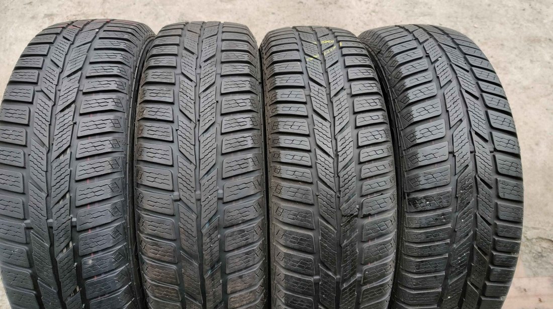 SET 4 Anvelope Iarna 175/70 R14 SEMPERIT Master Grip 84T