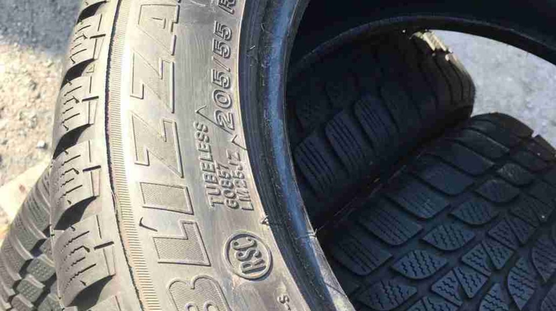 SET 4 Anvelope Iarna 205/55 R16 BRIDGESTONE BLIZZAK LM25 91H - RUNFLAT