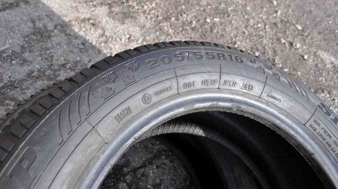 SET 4 Anvelope Iarna 205/55 R16 dtre DUNLOP WINTER 4D 91H