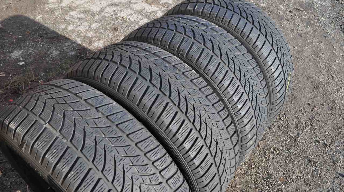 SET 4 Anvelope Iarna 205/55 R16 dtre DUNLOP WINTER 4D 91H