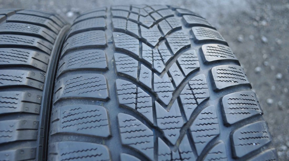 SET 4 Anvelope Iarna 205/55 R16 DUNLOP SP WINTER SPORT 4D 91H