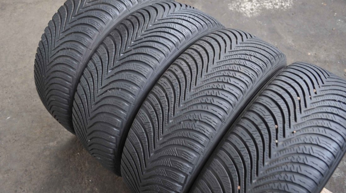 SET 4 Anvelope Iarna 205/55 R16 MICHELIN ALPIN 5 91H