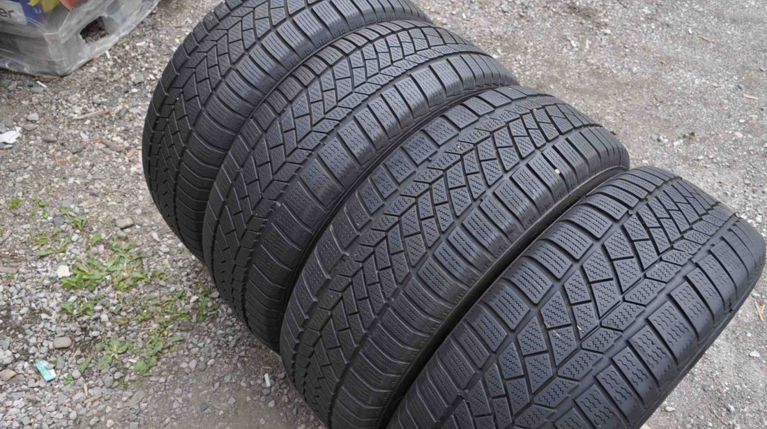 SET 4 Anvelope Iarna 205/60 R16 CONTINENTAL ContiWinterContact TS830P 92H - Runflat