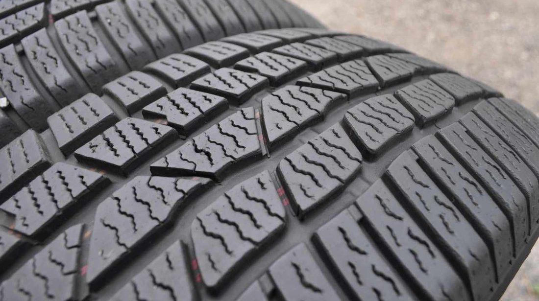 SET 4 Anvelope Iarna 205/60 R16 CONTINENTAL Winter Contact ffr 830P dre