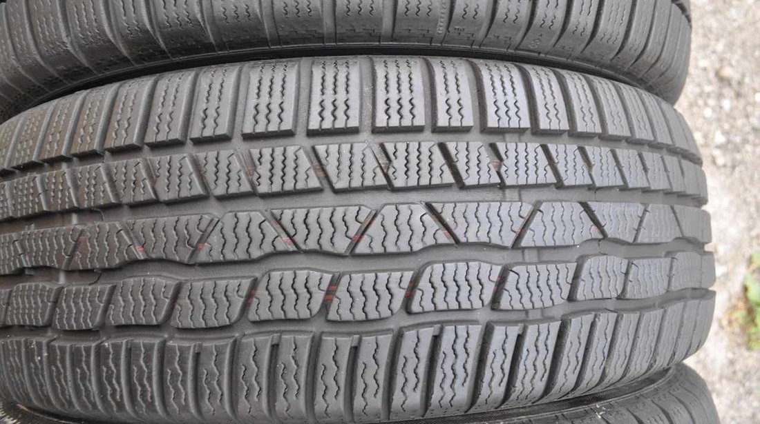 SET 4 Anvelope Iarna 205/60 R16 CONTINENTAL Winter Contact ffr 830P dre