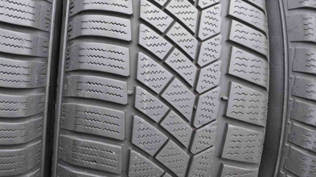 SET 4 Anvelope Iarna 205/60 R16 CONTINENTAL ContiWinterContact TS830P 92H - Runflat