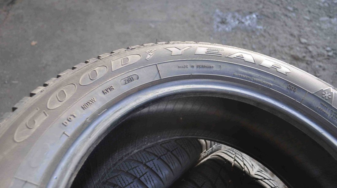 SET 4 Anvelope Iarna 205/60 R16 GOODYEAR ULTRAGRIP 7+ 92H