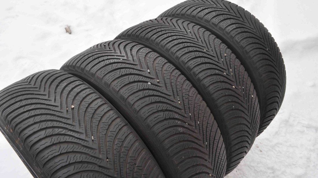 SET 4 Anvelope Iarna 205/60 R16 MICHELIN ALPIN 5 96H - XL