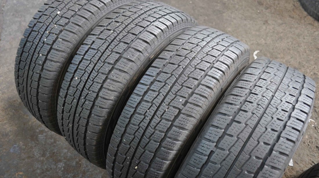 SET 4 Anvelope Iarna 205/70 R15C HANKOOK Winter RW06 + Jante 1011240 106/104R