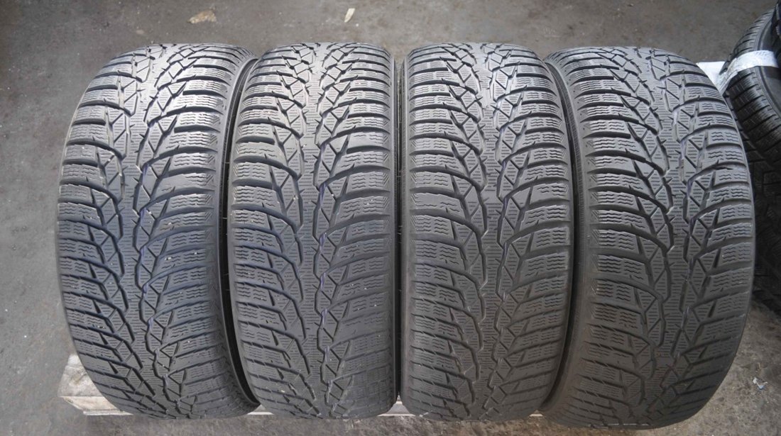 SET 4 Anvelope Iarna 215/55 R16 NOKIAN WR D4 97H - XL