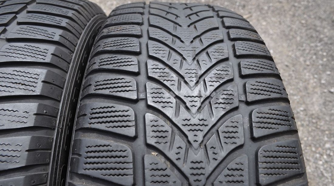 SET 4 Anvelope Iarna 215/60 R16 DUNLOP SP WINTER SPORT 4D 95H