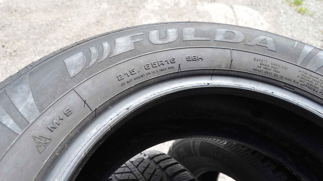 SET 4 Anvelope Iarna 215/65 R16 FULDA KRISTALL CONTROL HP 98H