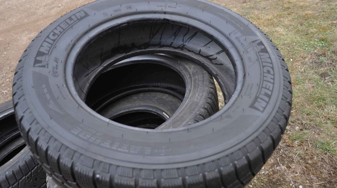 SET 4 Anvelope Iarna 215/65 R16 MICHELIN LATITUDE ALPIN 98T