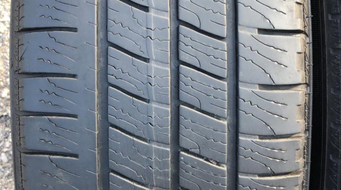 SET 4 Anvelope Iarna 215/65 R16C GOODYEAR CARGO VECTOR 106/104T