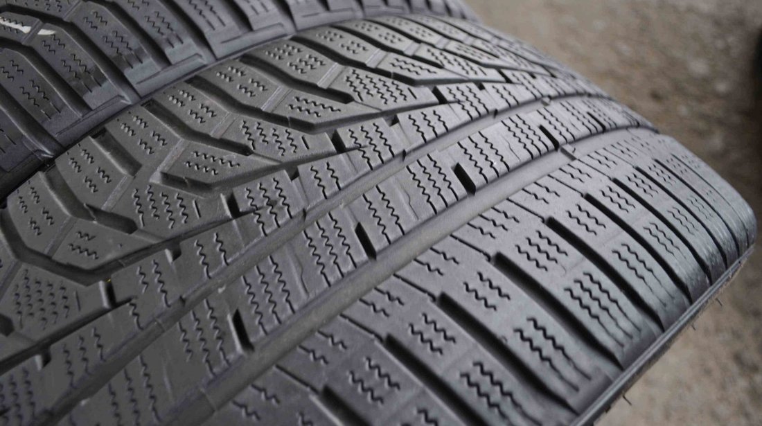 SET 4 Anvelope Iarna 225/40 R18 HANKOOK Winter Icept evo 2