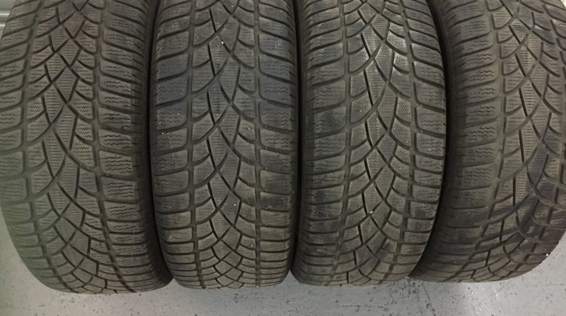 Set 4 anvelope iarna 235/55R17 Dunlop Winter Sport 3D 99H