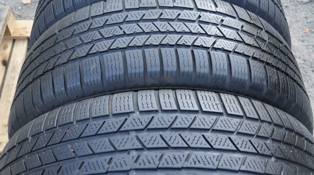 SET 4 Anvelope Iarna 235/60 R17 CONTINENTAL CROSS CONTACT WINTER 102H