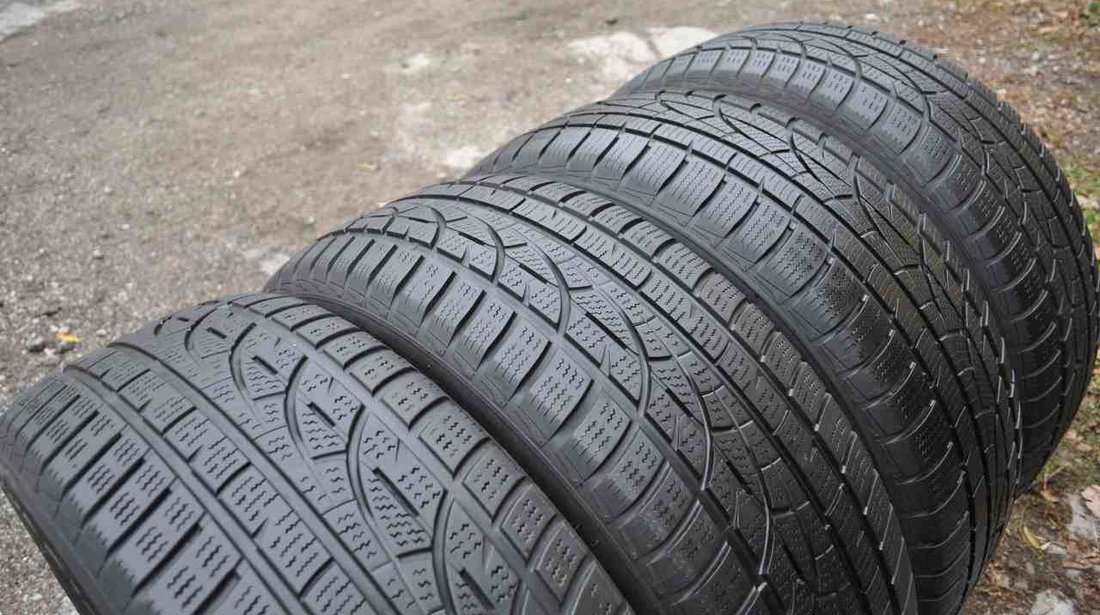 SET 4 Anvelope Iarna 235/60 R17 HANKOOK WINTER ICEPT EVO 102H