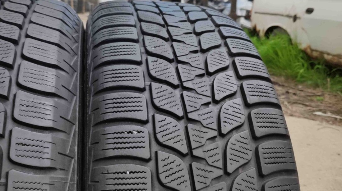 SET 4 Anvelope Iarna 235/60 R18 BRIDGESTONE BLIZZAK LM 25 4x4 107H