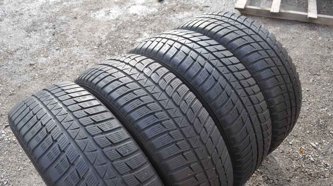 SET 4 Anvelope Iarna 235/60 R18 FALKEN EUROWINTER HS449 107H