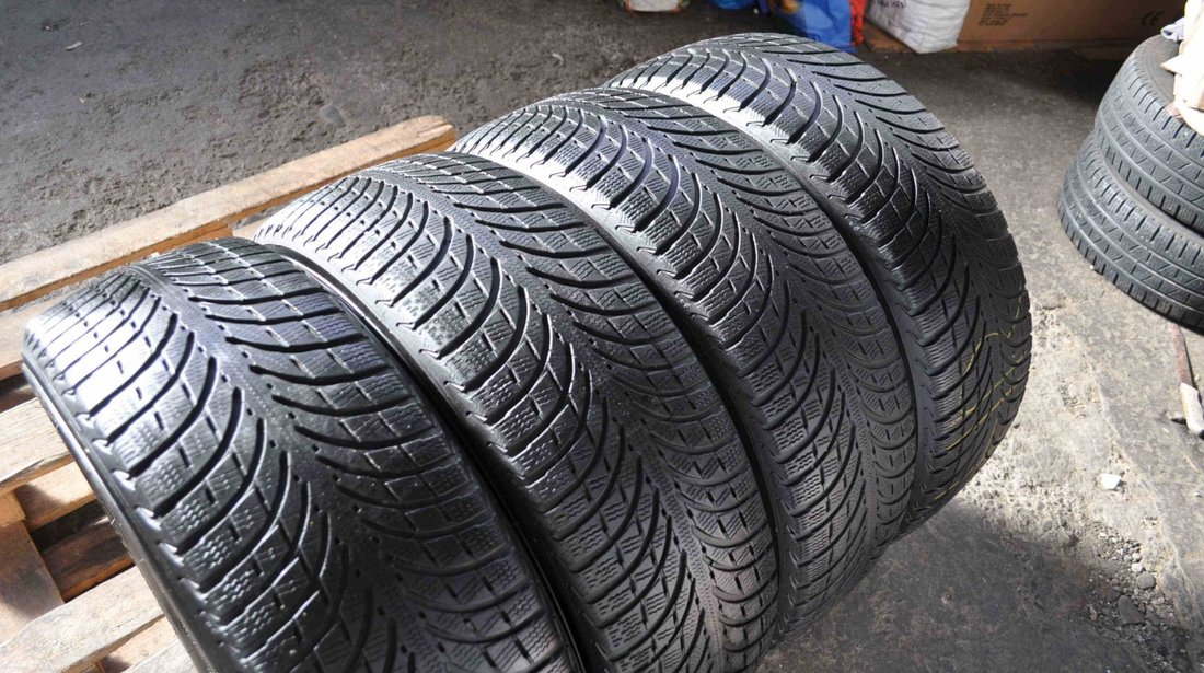 SET 4 Anvelope Iarna 235/60 R18 MICHELIN Latitude Alpin LA2 107H