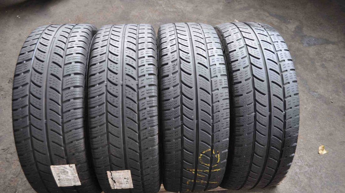 SET 4 Anvelope Iarna 235/65 R16C CONTINENTAL VANCO WINTER 2 118/116R