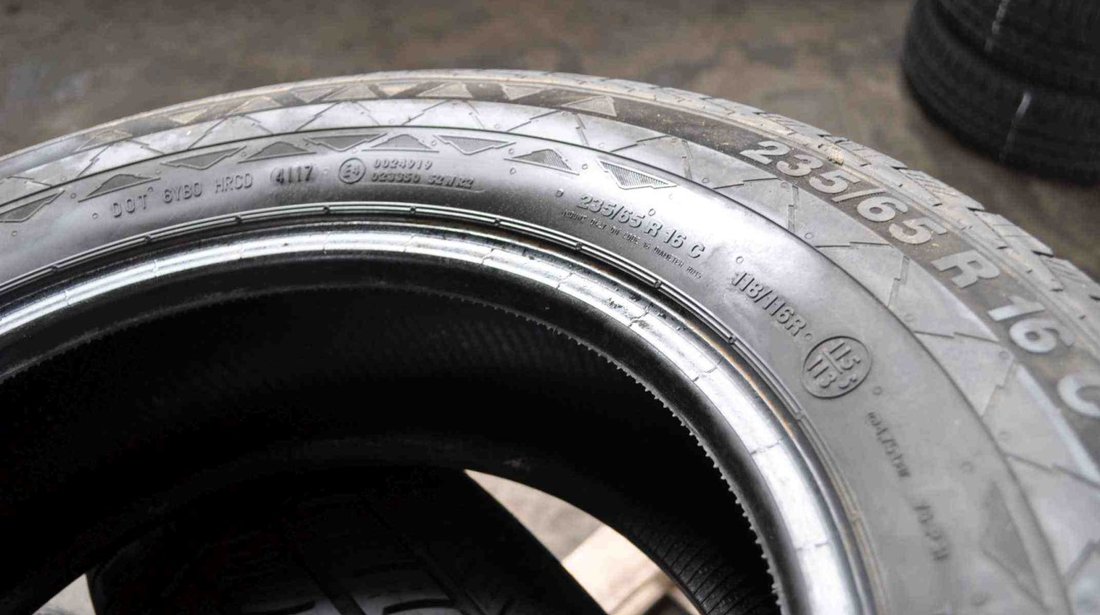 SET 4 Anvelope Iarna 235/65 R16C CONTINENTAL VANCO WINTER 2 118/116R