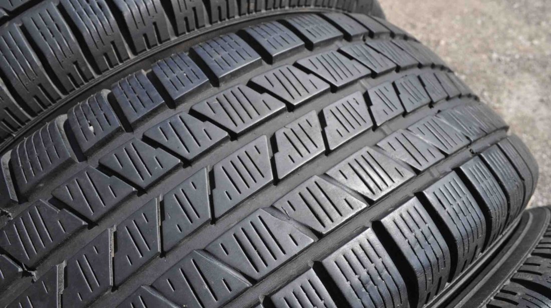 SET 4 Anvelope Iarna 235/65 R17 PIRELLI SCORPION ICE & SNOW 108H