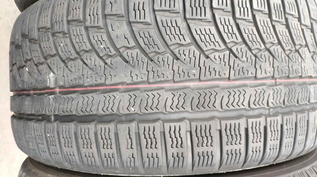 SET 4 Anvelope Iarna 245/45 R17 NOKIAN WR A4 99V - XL