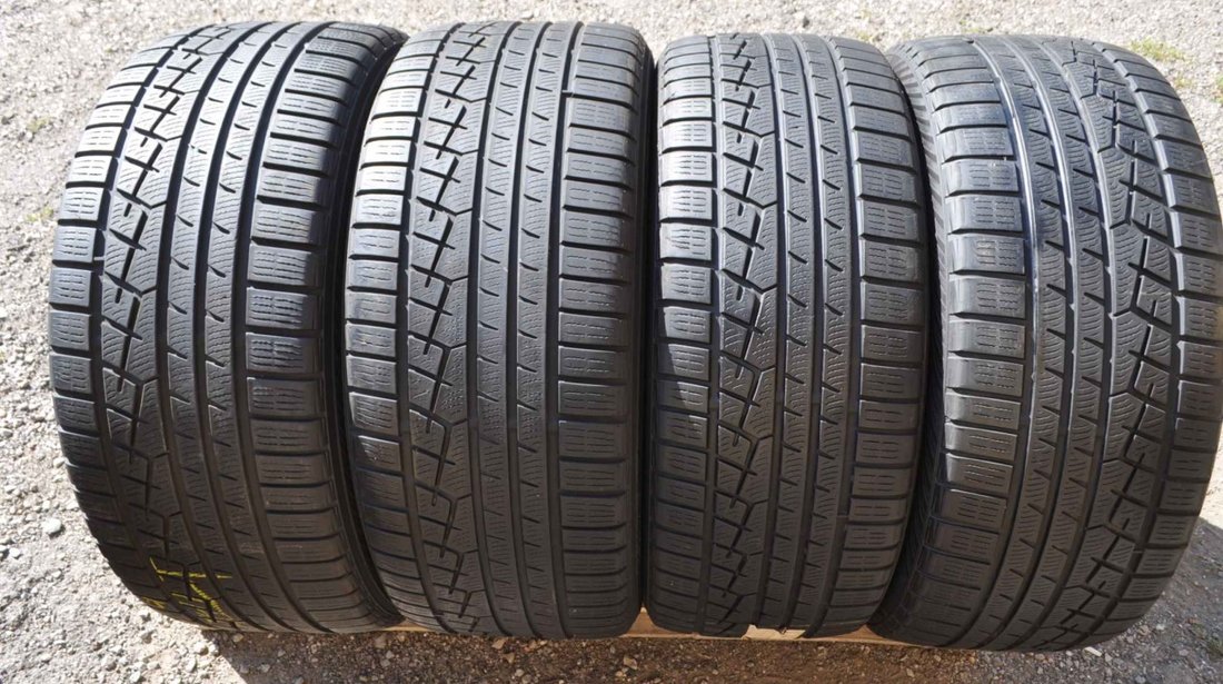 SET 4 Anvelope Iarna 245/45 R21 + 265/40 R21 YOKOHAMA W DRIVE - XL