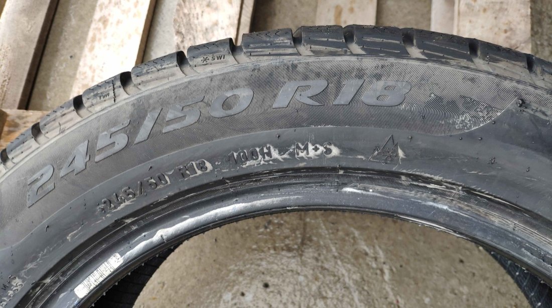 SET 4 Anvelope Iarna 245/50 R18 PIRELLI SottoZero 3 RSC 100H - Runflat