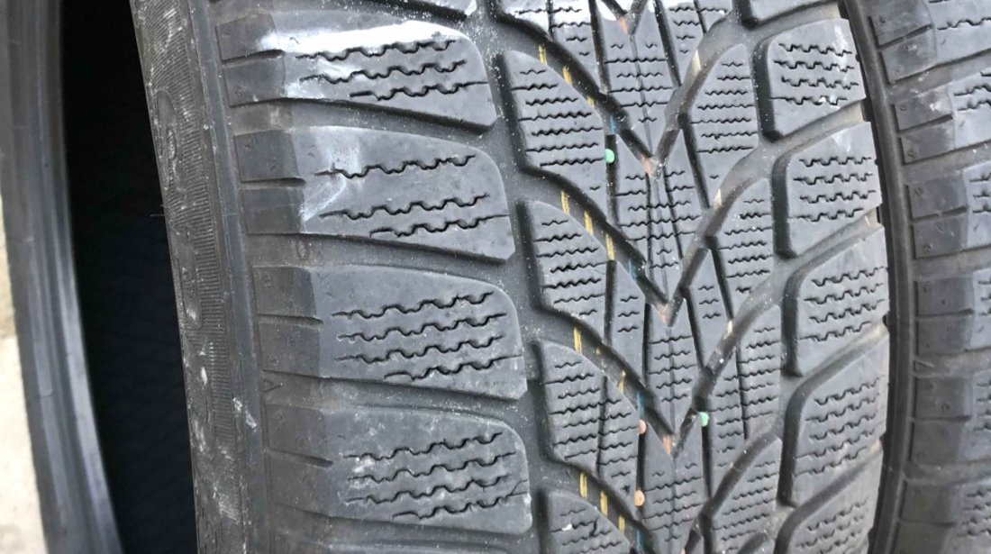 SET 4 Anvelope Iarna 255/50 R19 + 235/55 R19 DUNLOP SP WinterSport 4D