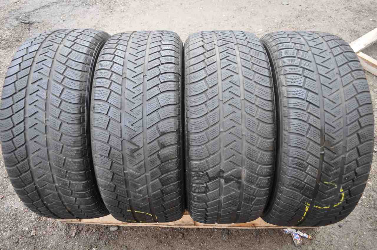 Comparabil plutitor Guinness SET 4 Anvelope Iarna 255/55 R18 DUNLOP GRANDTREK WT M3 DSST 109H - Runflat #11542764 Comparabil plutitor Guinness SET 4 Anvelope Iarna 255/55 R18 DUNLOP GRANDTREK WT M3 DSST 109H - Runflat #11542764