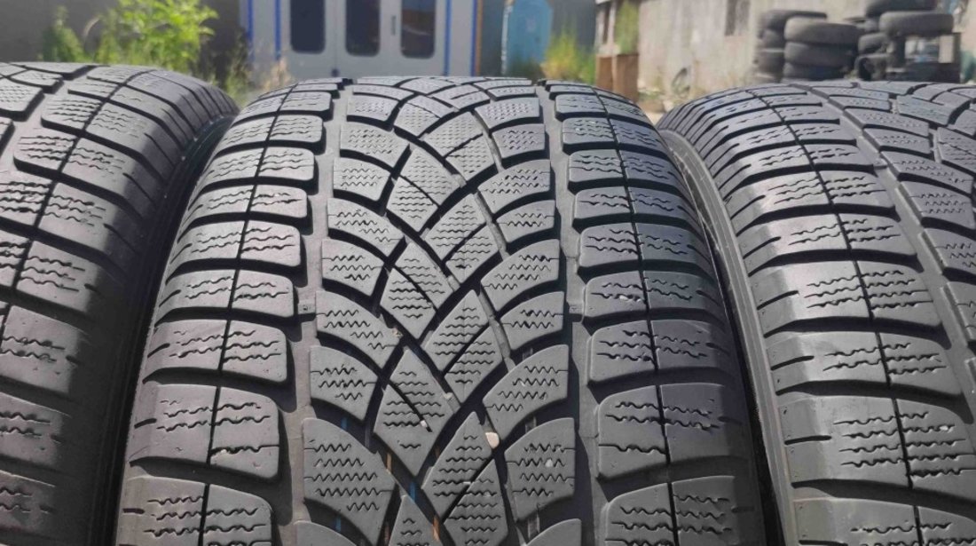 SET 4 Anvelope Iarna 265/50 R19 DUNLOP SP WINTERSPORT 3D 110V