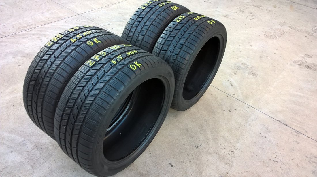 Set 4 anvelope iarna 275 40 20 pirelli scorpion ice+snow