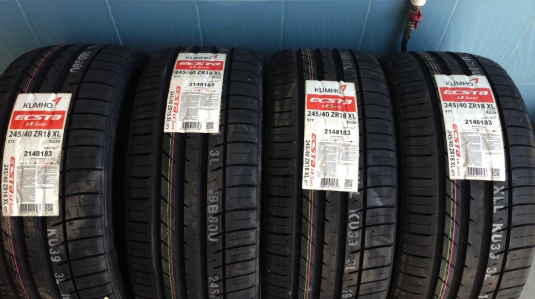 Set 4 anvelope Kumho Noi de vara 245/40/ZR18