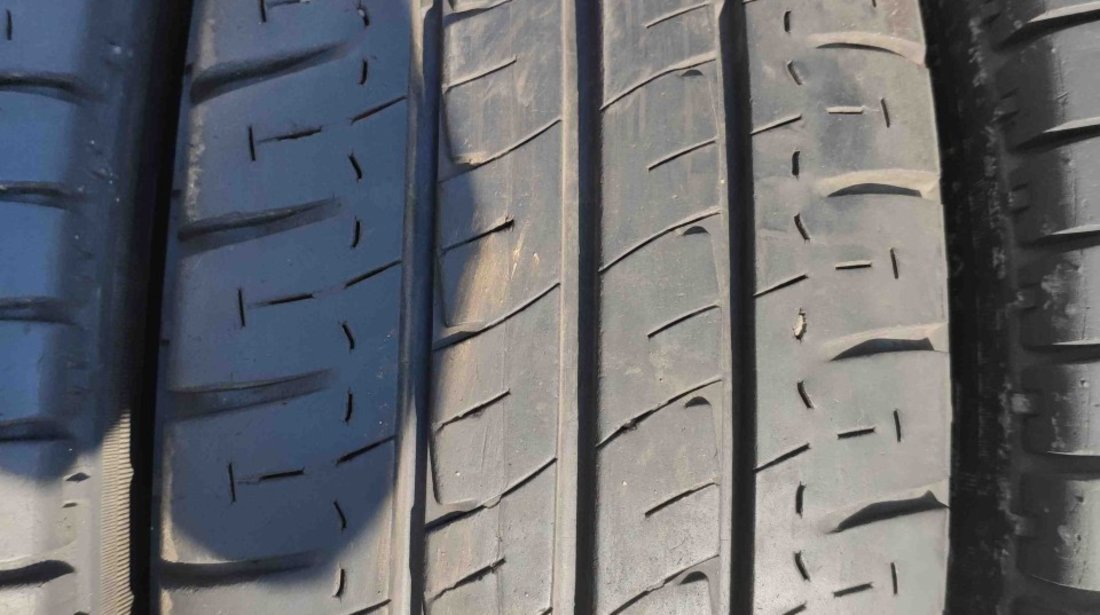 SET 4 Anvelope Vara 205/65 R16C MICHELIN Agilis 107/105T