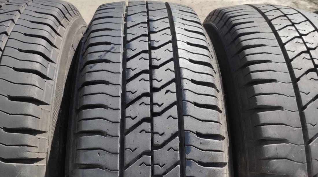 SET 4 Anvelope Vara 205/70 R15C PIRELLI CITYNET 106/104S