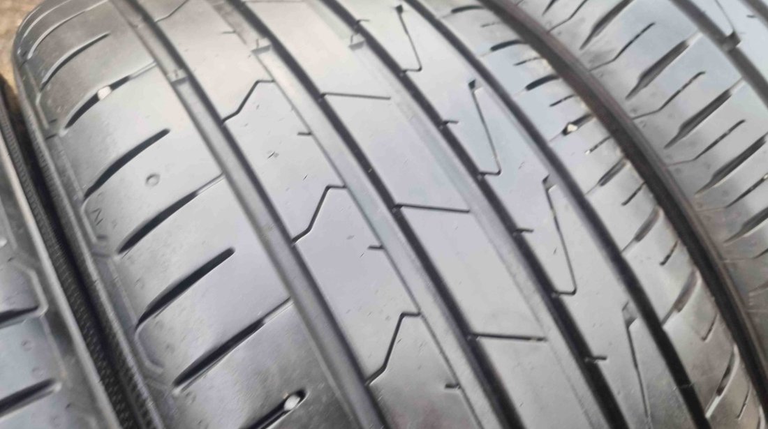 SET 4 Anvelope Vara 215/45 R18 HANKOOK Ventus Prime 3 89V