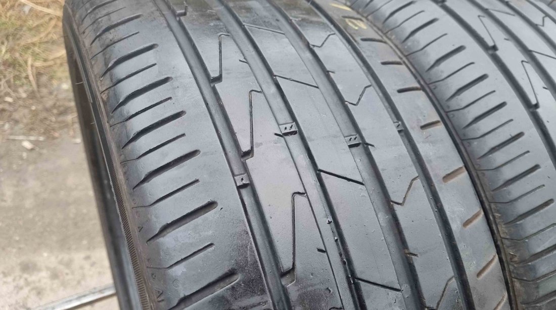 SET 4 Anvelope Vara 215/45 R18 HANKOOK Ventus Prime 3 89V