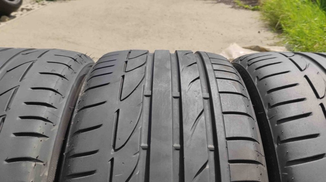 SET 4 Anvelope Vara 225/40 R18 BRIDGESTONE POTENZA S001 92Y